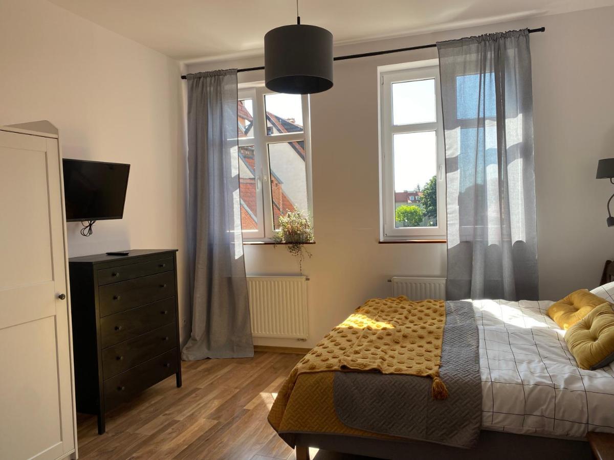 Apartamenty Strzecha エルブロンク エクステリア 写真